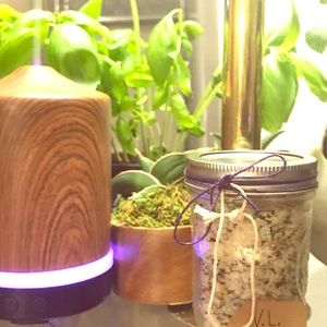 Vegan luxuries pink Himalayan salt tub tea